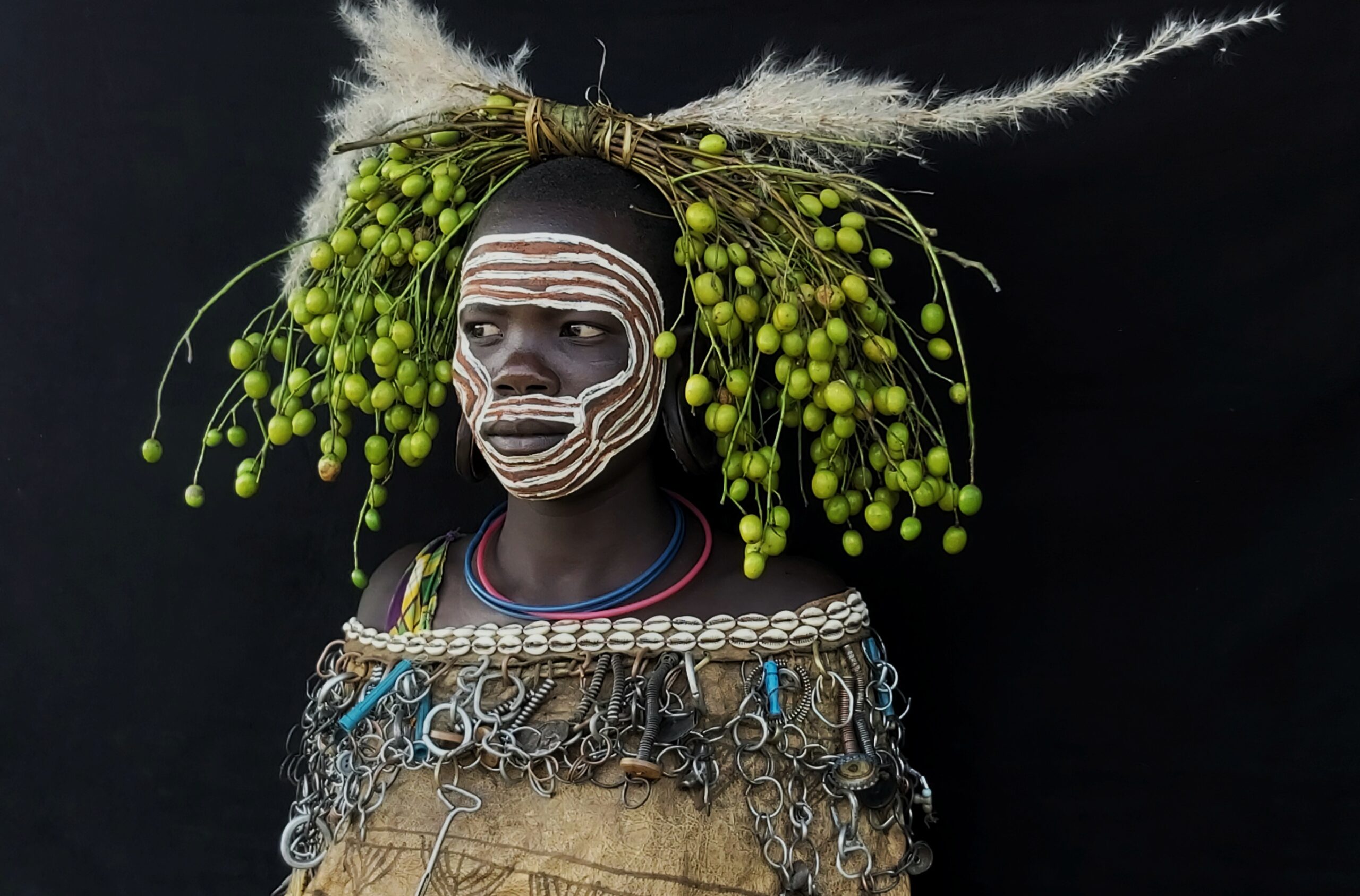 festliche Traditionskleidung, OMO